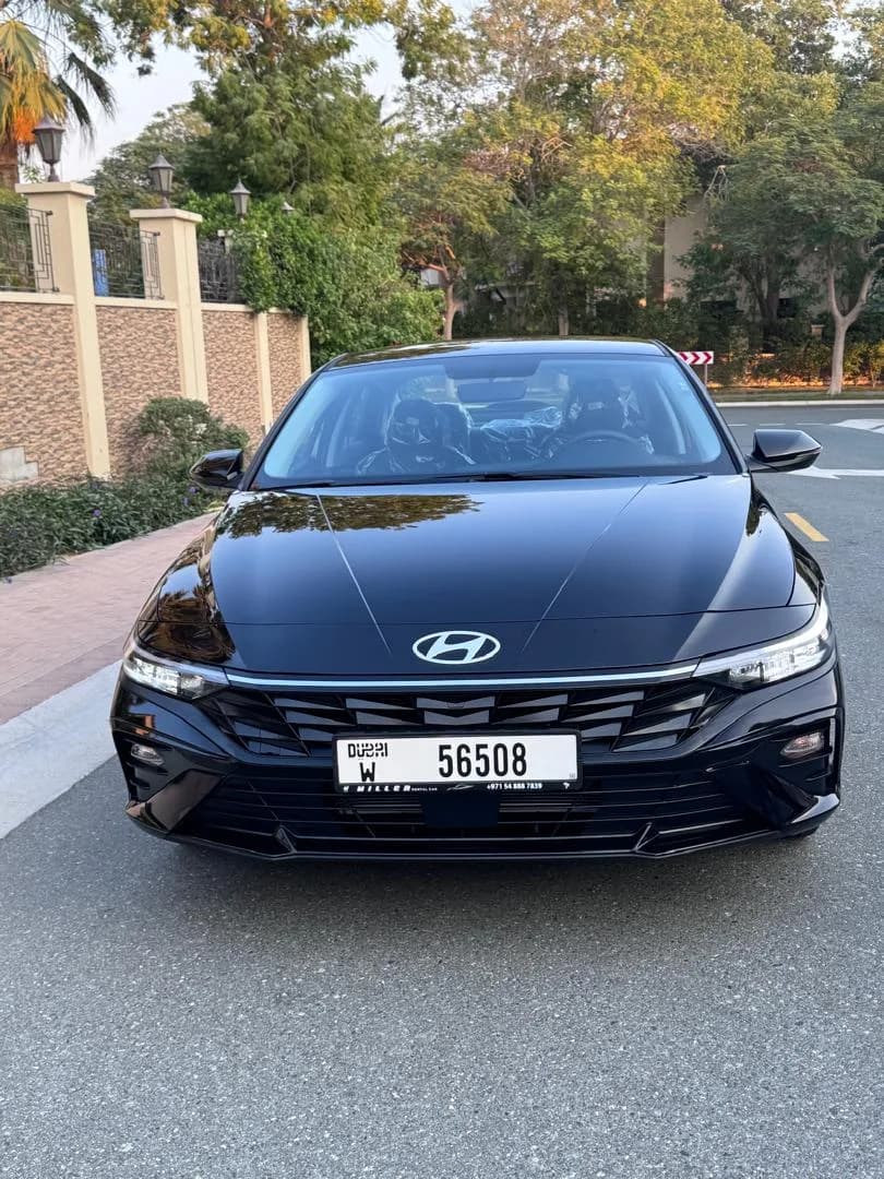 Hyundai Elantra 2025 - 1
