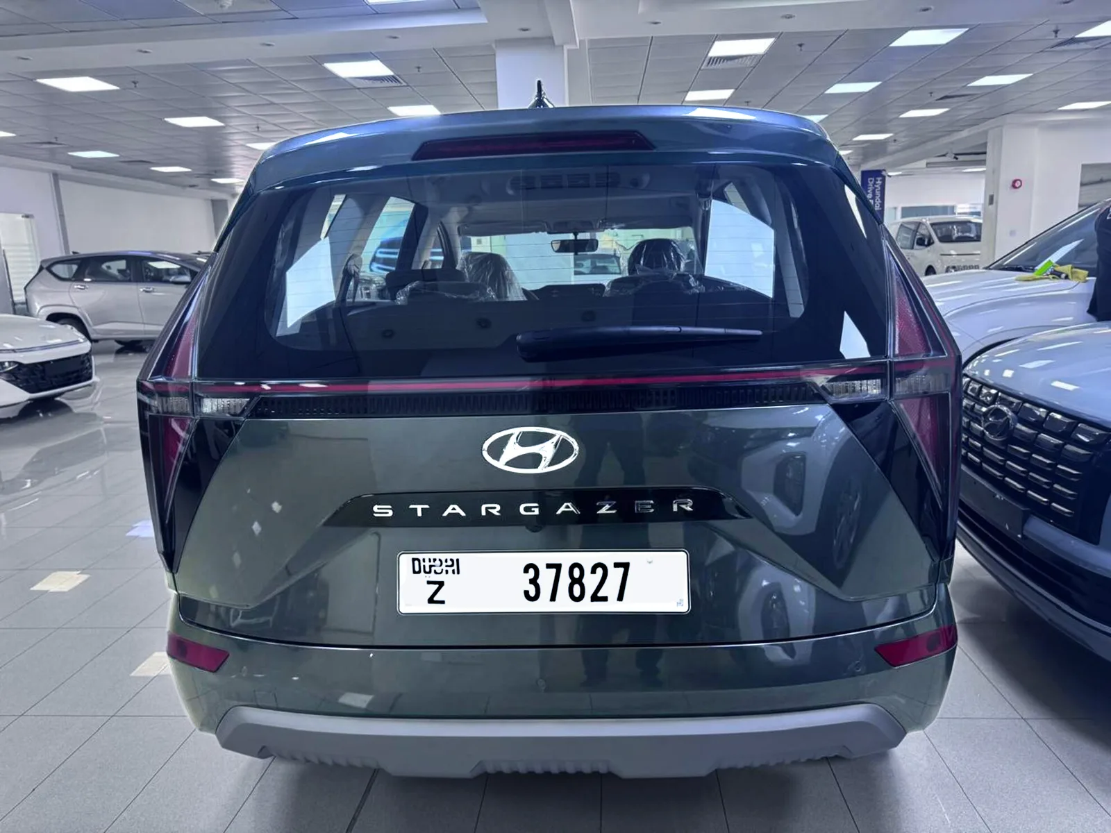 Hyundai Stargazer - 2