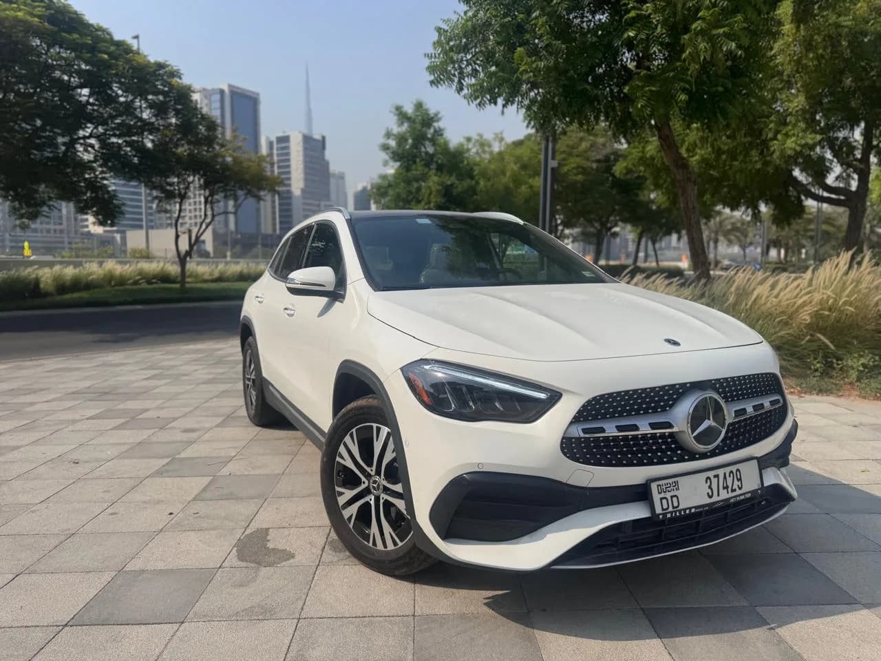 Mercedes GLA - 2