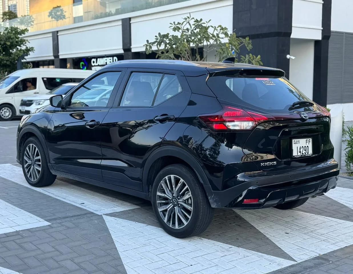 Nissan Kicks - 3