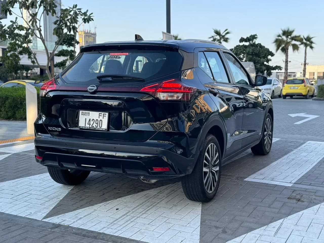 Nissan Kicks - 5