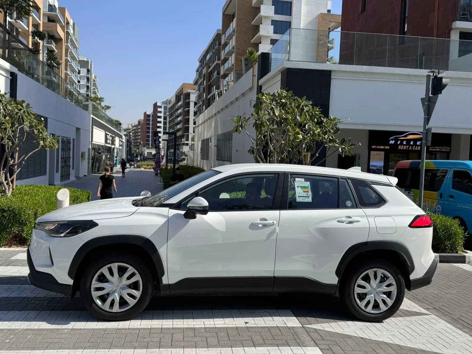 Toyota Corolla Cross - 3